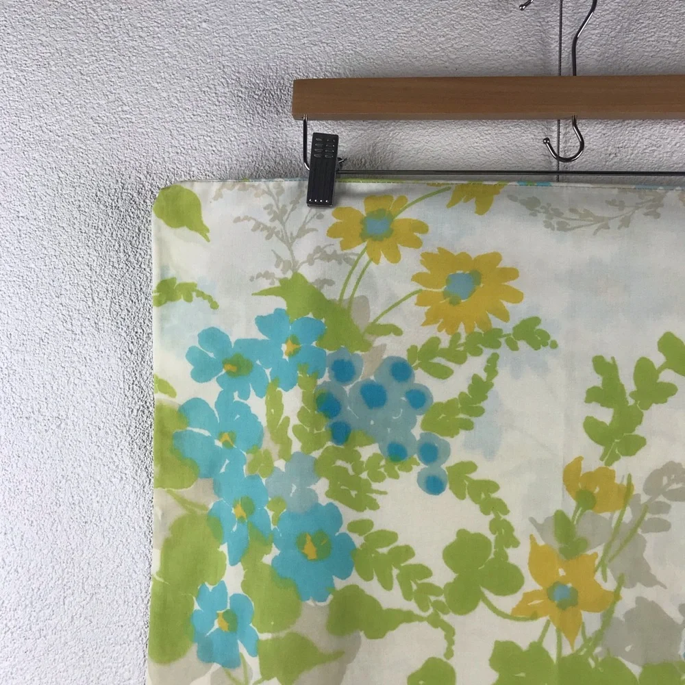Vintage l 60s Queen Aqua Floral Groovy Funky Mod Pillow Case Bed Linens Fabric